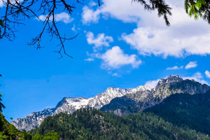 Kashmir Valley - Mountains