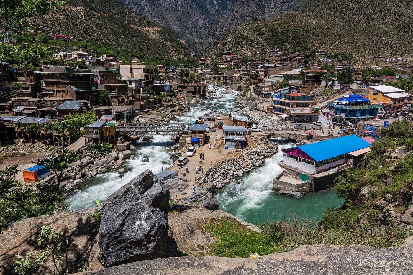 Bahrain, where a side river meets the Swat.
