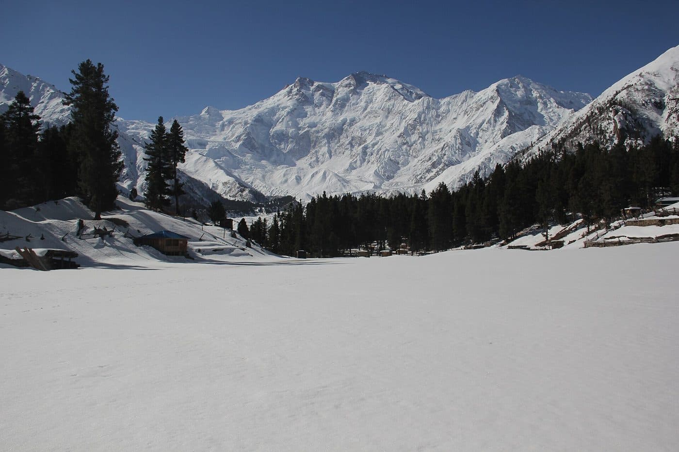 Beyal Camp on the way toward Nanga Parbat.