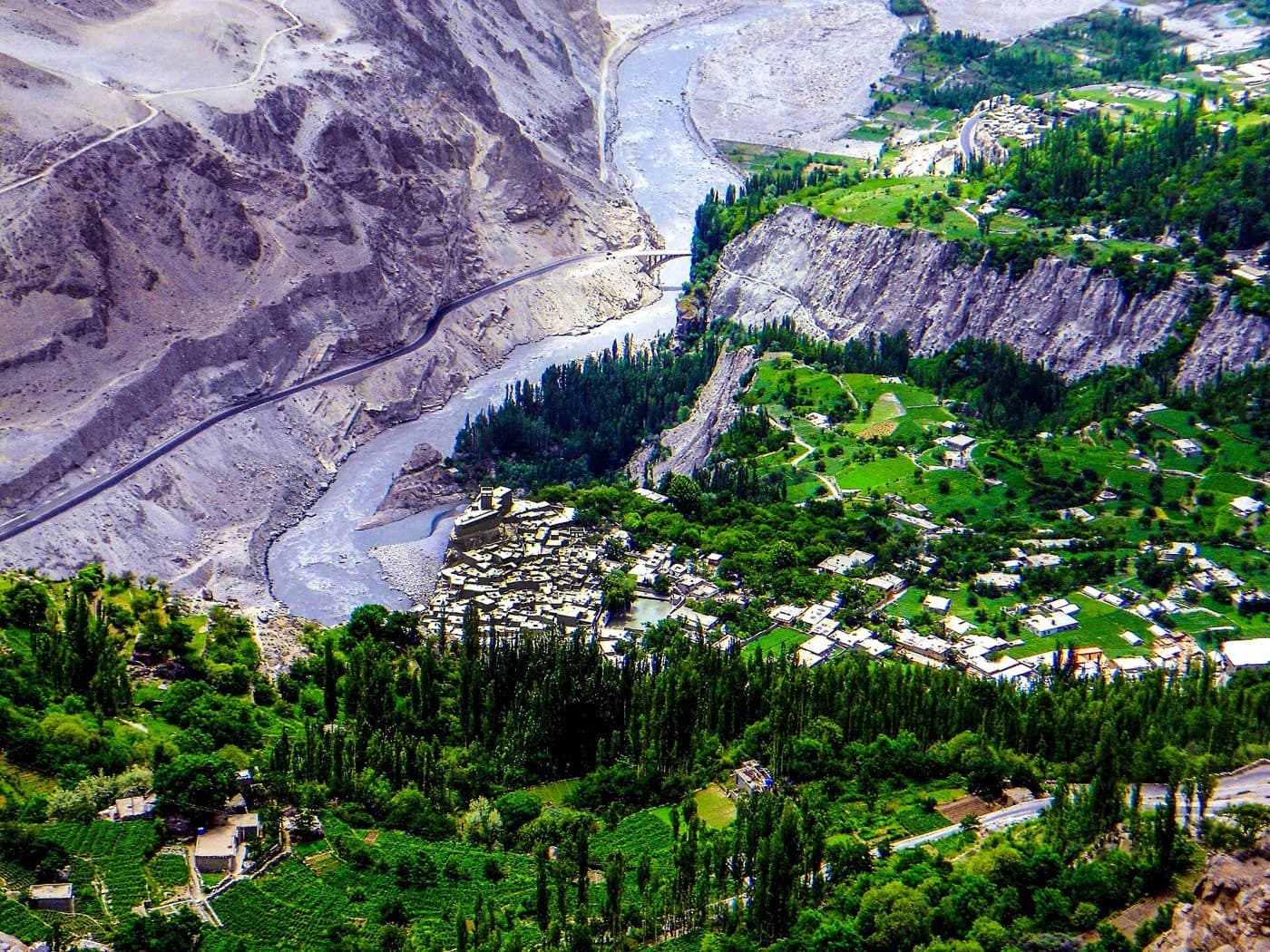 The view from Duikar, called Eagle's Nest, over Hunza.
