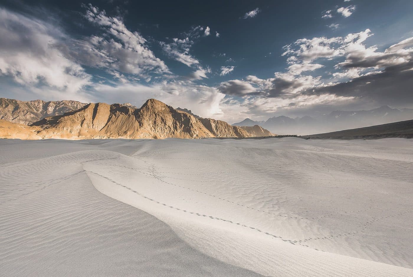 The cold desert toward Shigar, called Sarfaranga.